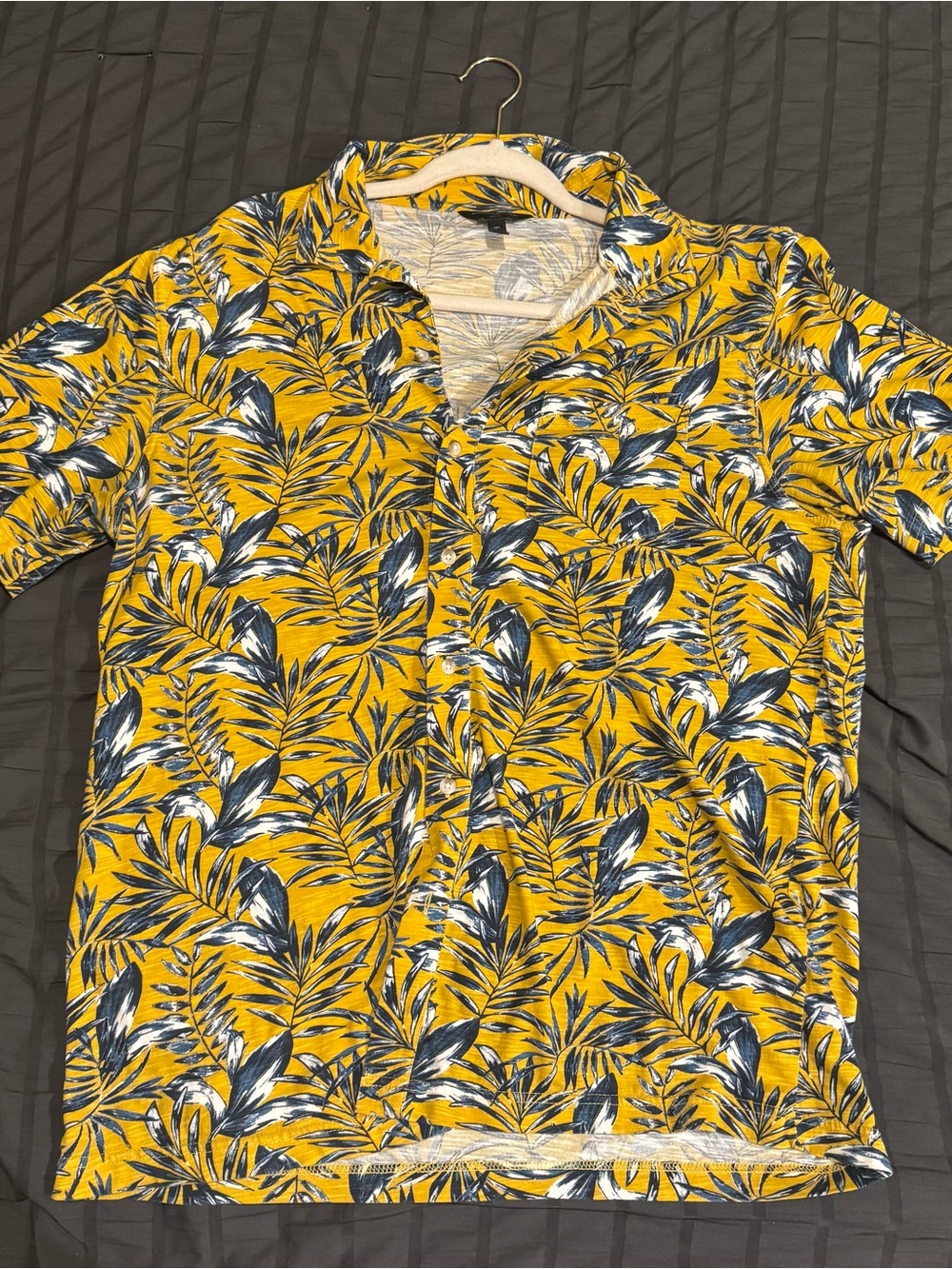 Banana Republic Men’s Large Yellow & Navy Tropical Print Button-Down Shirt
